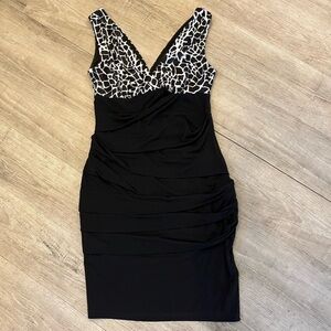 Intermission Black Sleeveless Dress Size 4 w/ White Geo Patterned Top